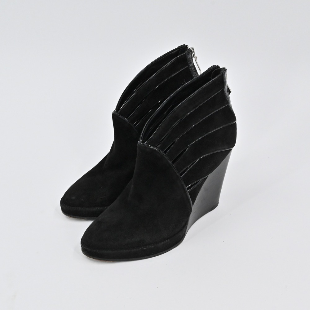Donald Pliner Womens Wedge Ankle Boots Size 6B Black Suede Patent Leather Modern